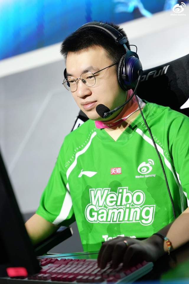 开云体育APP下载-LPL季(jì)后赛第二轮:IG大战BLG,Bin再(zài)次挑战Theshy