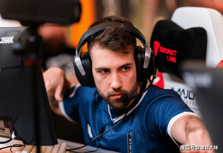 开云-电竞选手比赛时侮辱成龙，引起大量网友(yǒu)不满，赛后紧急(jí)发文道歉