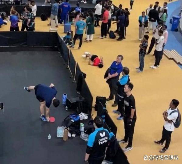kaiyun-乒乓球亚锦赛变荒野求生比赛场地惊现青蛙？现场环境令人担忧
