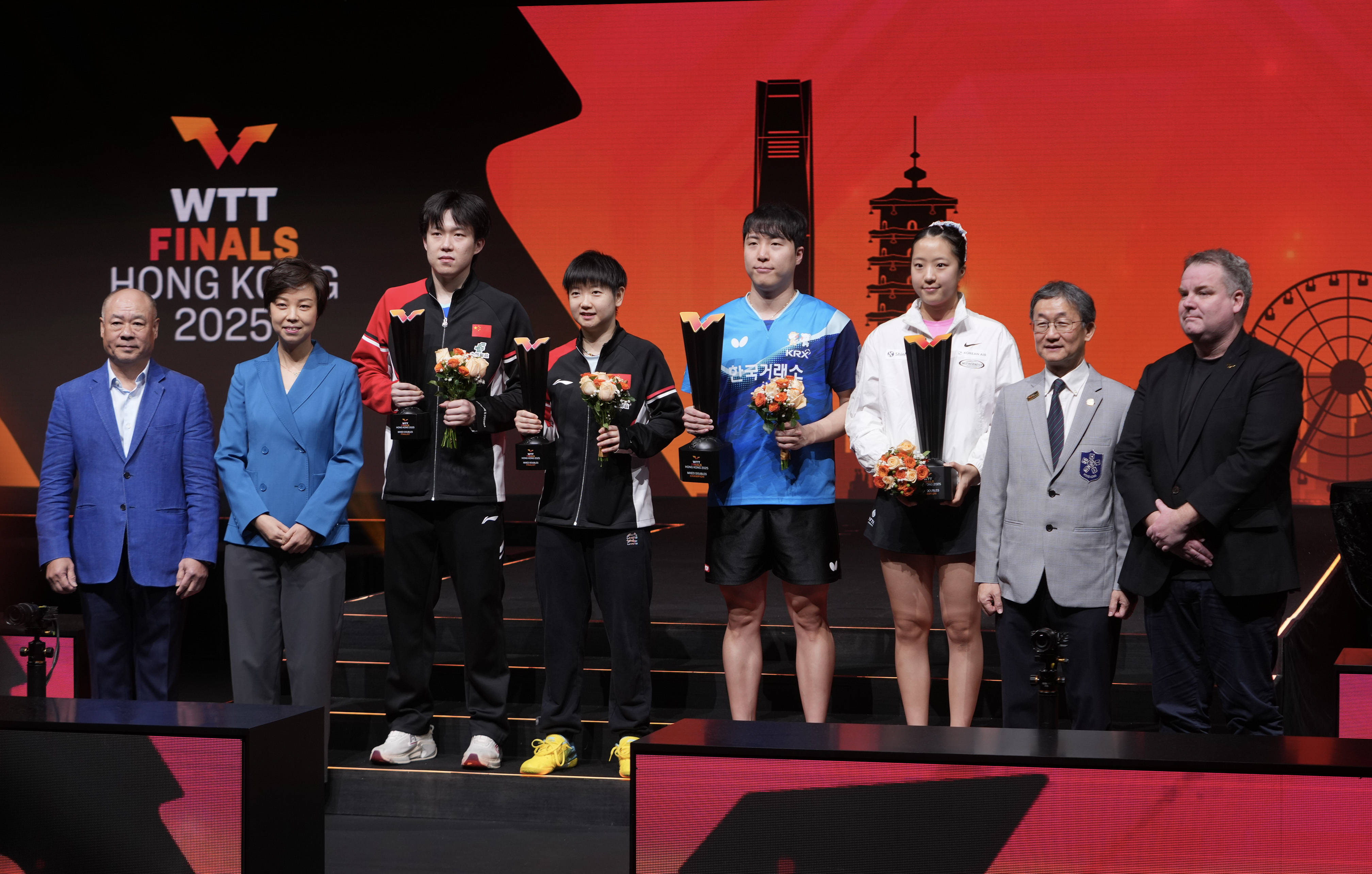 开云平台-(体育)乒乓球——WTT香港总决赛:林仲勋/申裕斌混双夺冠