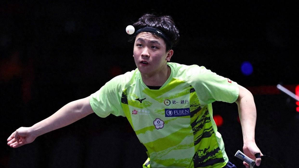 开云-徐海东三局全胜张祐(yòu)安,发球抢攻完胜,有望(wàng)进入正赛