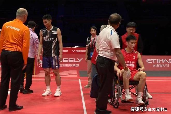 开云体育APP下载-李诗沣最新伤情报告！确定无缘2026年1月赛事，至少休养三周