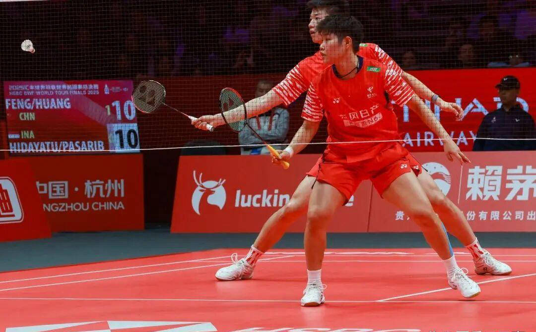 kaiyun-羽(yǔ)毛球总决賽(sài)：国羽(yǔ)黄东萍冯彦哲三连胜击败世界排(pái)名(míng)第四晋级四强