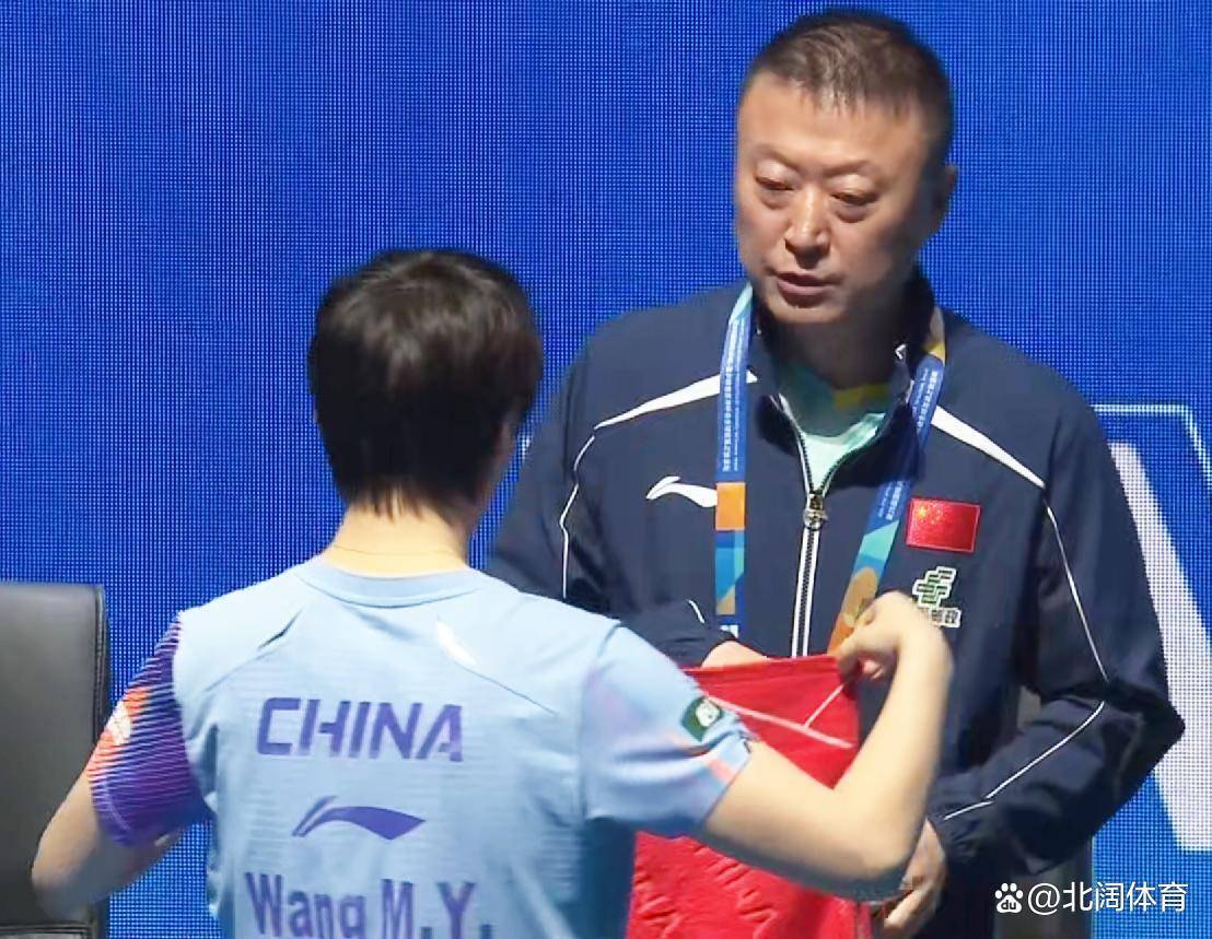 开云平台-王曼昱再扬威!亚洲杯3-0完胜日本选手,马琳场外指(zhǐ)导从容不(bù)迫